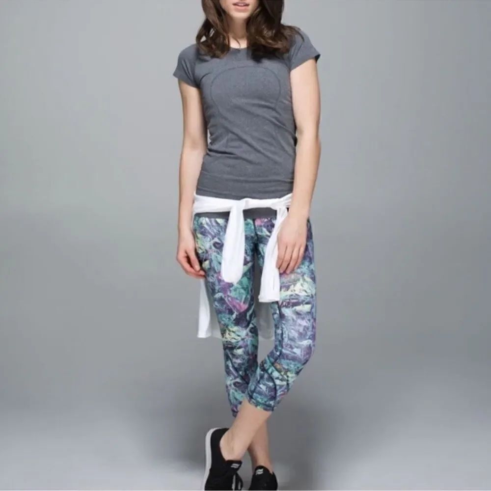 Lululemon Run: Top Speed iridescent Crop Legging size 4